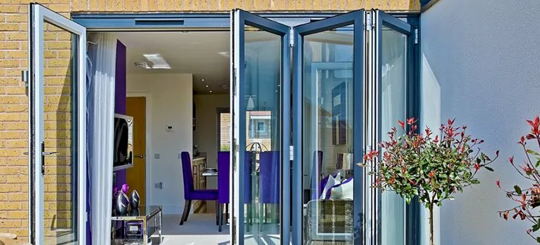 Bifold Door Repairs Near Me in Largo, FL