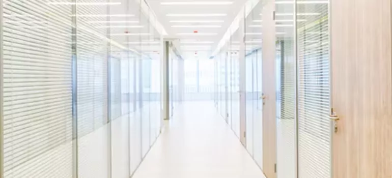 Frosted Glass Windows Replacement in Largo, FL