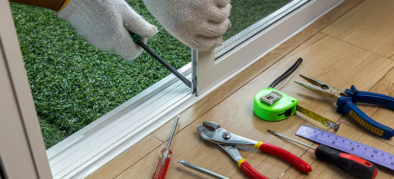 Window Hinge Repair in Largo, FL